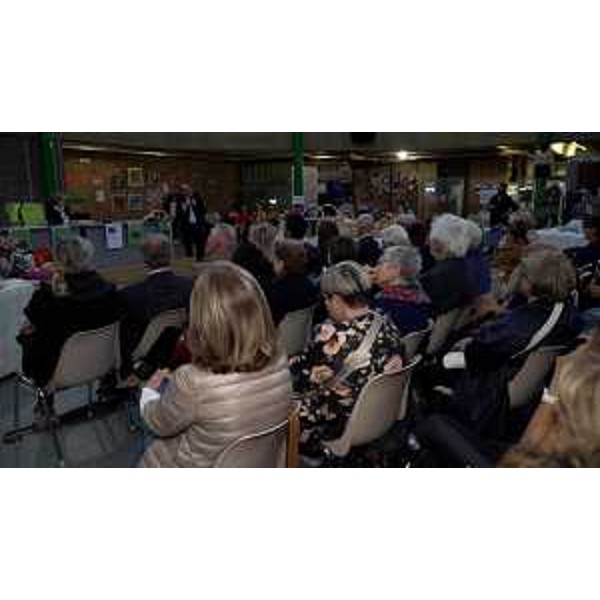 Il vicegovernatore della Regione Mario Anzil durante il suo intervento all'Ute - Il vicegovernatore della Regione Mario Anzil durante il suo intervento all'Ute