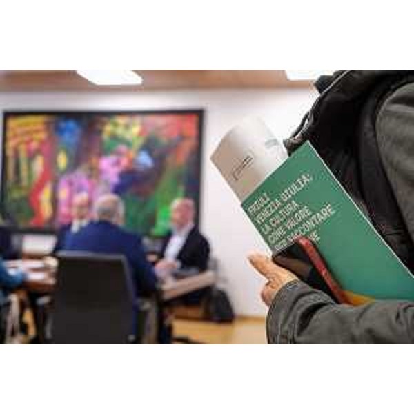 Una fase della conferenza stampa svoltasi oggi a Udine - Una fase della conferenza stampa svoltasi oggi a Udine