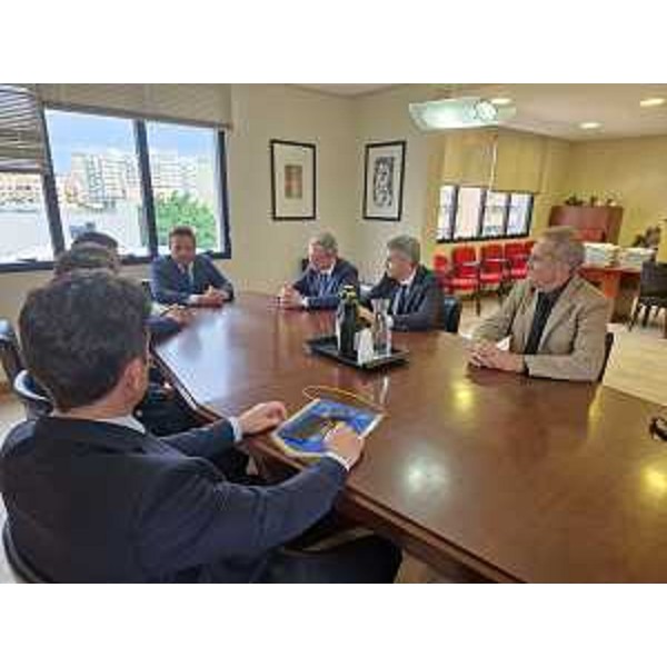 Un altro momento dei colloqui dell'assessore Stefano Zannier con gli esponenti dell'Assemblea parlamentare dello stato brasiliano di Rio Grande do Sul. - Un altro momento dei colloqui dell'assessore Stefano Zannier con gli esponenti dell'Assemblea parlamentare dello stato brasiliano di Rio Grande do Sul.