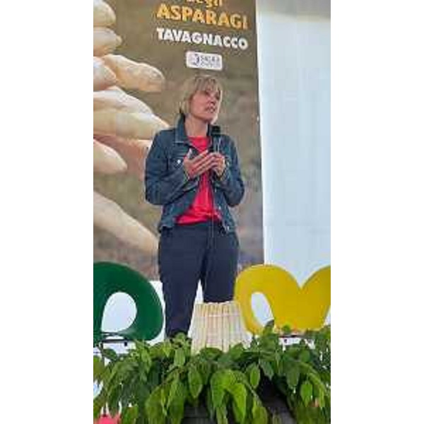L'assessore Zilli nel corso del suo intervento - L'assessore Zilli nel corso del suo intervento