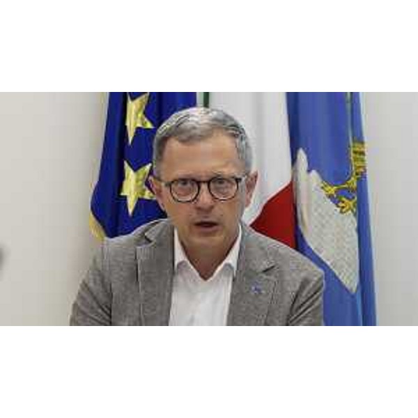 Lassessore regionale alle Risorse agroalimentari, forestali e ittiche, Stefano Zannier, presenta levento formativo "IA in campo: prospettive di uninnovazione presente". - Lassessore regionale alle Risorse agroalimentari, forestali e ittiche, Stefano Zannier, presenta levento formativo "IA in campo: prospettive di uninnovazione presente".