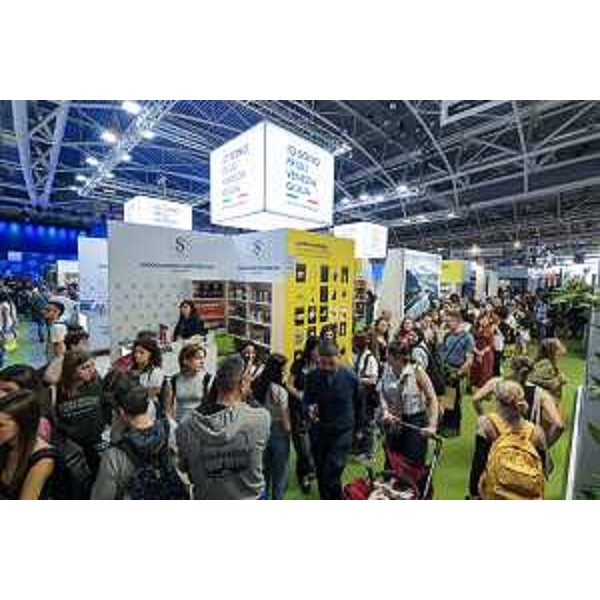 Lo stand della Regione Friuli Venezia Giulia al Salone del libro di Torino - Lo stand della Regione Friuli Venezia Giulia al Salone del libro di Torino 