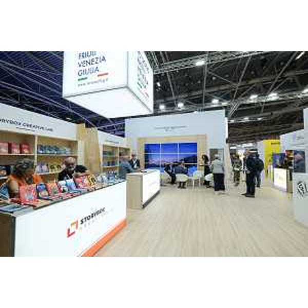Lo stand della Regione Friuli Venezia Giulia al Salone del libro di Torino - Lo stand della Regione Friuli Venezia Giulia al Salone del libro di Torino 
