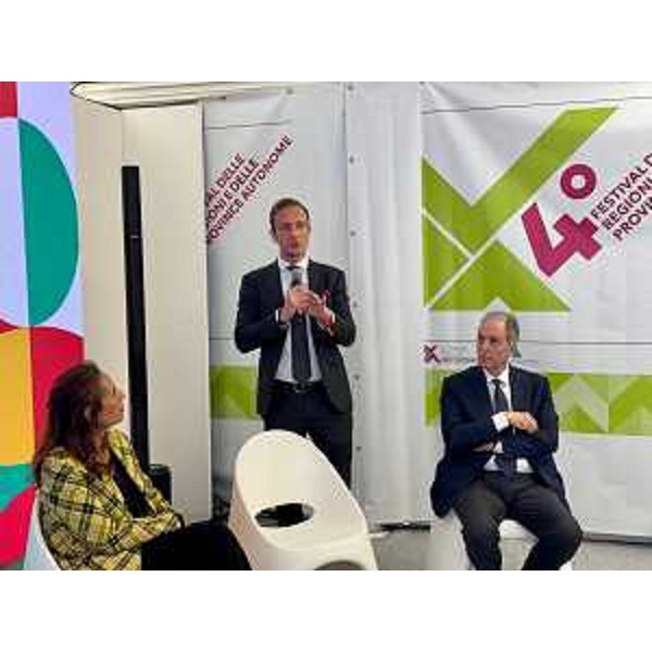 Il governatore Fedriga nel corso del suo intervento - Il governatore Fedriga nel corso del suo intervento