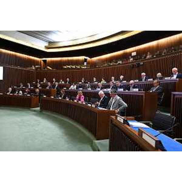 L'aula del Consiglio regionale nel corso dei lavori odierni - L'aula del Consiglio regionale nel corso dei lavori odierni