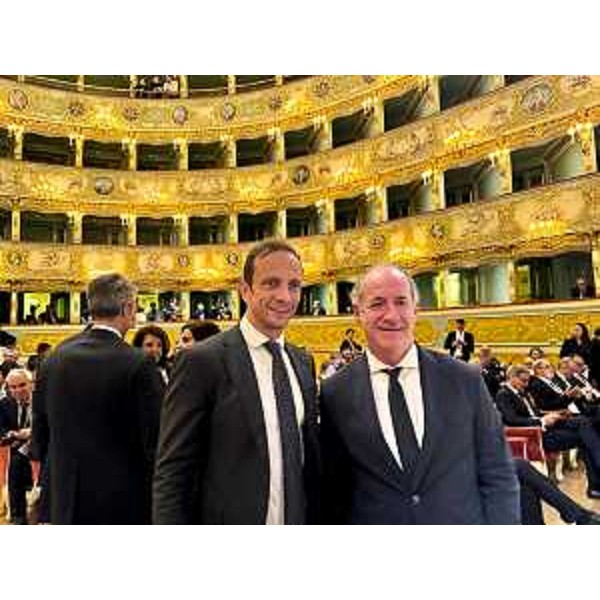Il governatore Massimiliano Fedriga con il presidente di Regione Veneto Luca Zaia - Il governatore Massimiliano Fedriga con il presidente di Regione Veneto Luca Zaia 