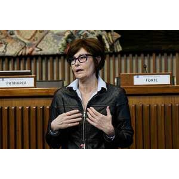 L'assessore regionale al Lavoro Alessia Rosolen - L'assessore regionale al Lavoro Alessia Rosolen