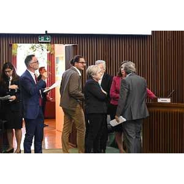 Consiglieri regionali che lasciano l'Aula - Consiglieri regionali che lasciano l'Aula