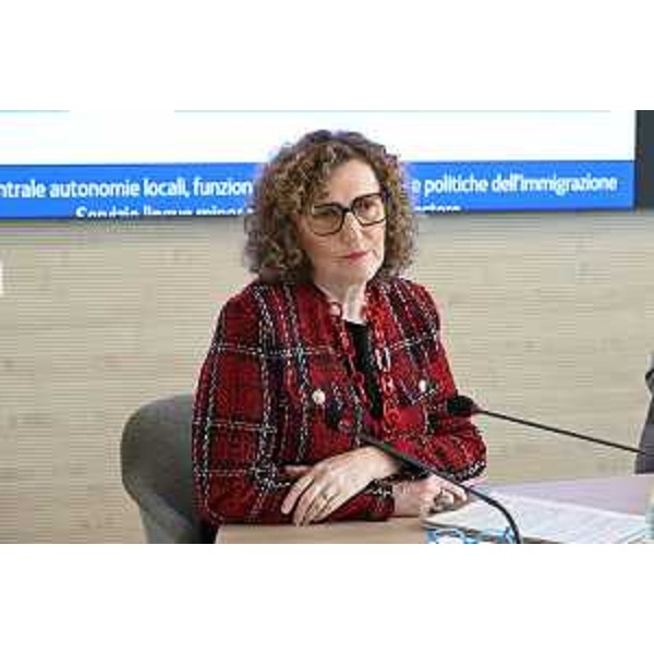 Monica Tallone, del Servizio lingue minoritarie e corregionali all'estero - Monica Tallone, del Servizio lingue minoritarie e corregionali all'estero