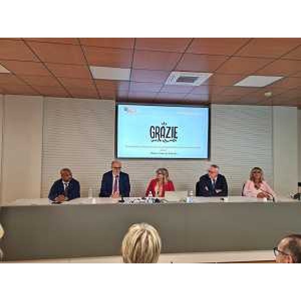 L'assessore Riccardi in occasione dellinaugurazione del nuovo ambulatorio mobile di Admo Fvg a Udine - L'assessore Riccardi in occasione dellinaugurazione del nuovo ambulatorio mobile di Admo Fvg a Udine