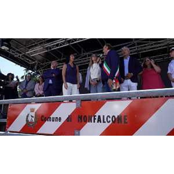 Lassessore regionale al Demanio Sebastiano Callari allinaugurazione di Promomare a Monfalcone - Lassessore regionale al Demanio Sebastiano Callari allinaugurazione di Promomare a Monfalcone