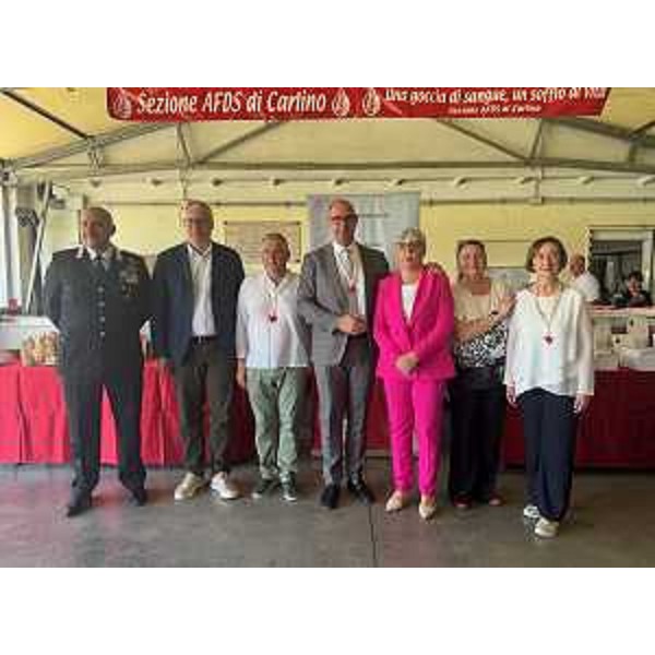 Il presidente Bordin, secondo da sinistra, nella foto di gruppo assieme ad autorità locali e dirigenti dell'Afds - Il presidente Bordin, secondo da sinistra, nella foto di gruppo assieme ad autorità locali e dirigenti dell'Afds