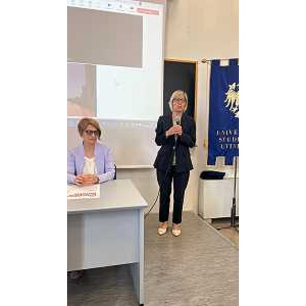 L'assessore regionale alle Finanze Barbara Zilli - L'assessore regionale alle Finanze Barbara Zilli