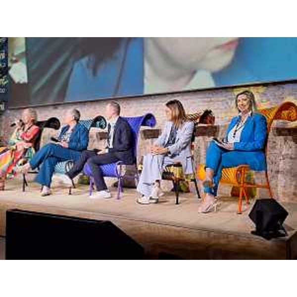 L'assessore regionale Amirante interviene a Milano alla conferenza nazionale delle Green City - L'assessore regionale Amirante interviene a Milano alla conferenza nazionale delle Green City