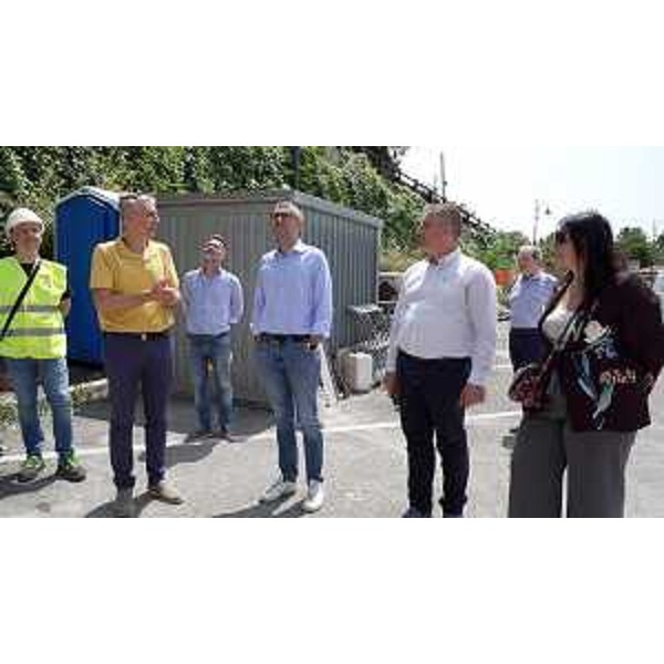 L'assessore Roberti in sopralluogo a San Floriano del Collio - L'assessore Roberti in sopralluogo a San Floriano del Collio