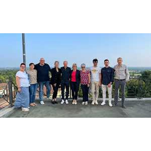 Foto di gruppo al termine dell'incontro con l'amministrazione comunale di Moruzzo - Foto di gruppo al termine dell'incontro con l'amministrazione comunale di Moruzzo