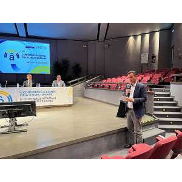 L'intervento del consigliere regionale Massimo Moretuzzo durante il dibattito finale - L'intervento del consigliere regionale Massimo Moretuzzo durante il dibattito finale