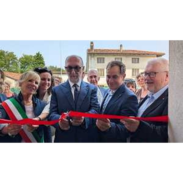 Taglio del nastro alla nuova Casa per l'autonomia di Remanzacco - Taglio del nastro alla nuova Casa per l'autonomia di Remanzacco