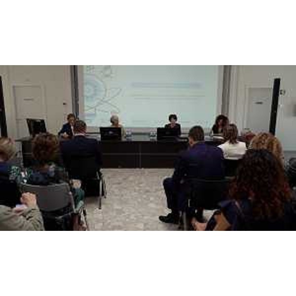 L'assessore Rosolen al convegno "Open InnovA(c)tion" a Trieste - L'assessore Rosolen al convegno "Open InnovA(c)tion" a Trieste