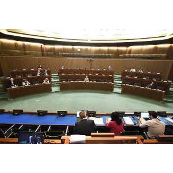 La seduta della V Commissione consiliare - La seduta della V Commissione consiliare