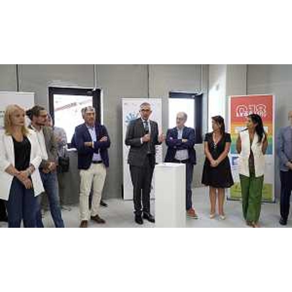 Una fase della cerimonia svoltasi a Ronchi dei Legionari - Una fase della cerimonia svoltasi a Ronchi dei Legionari