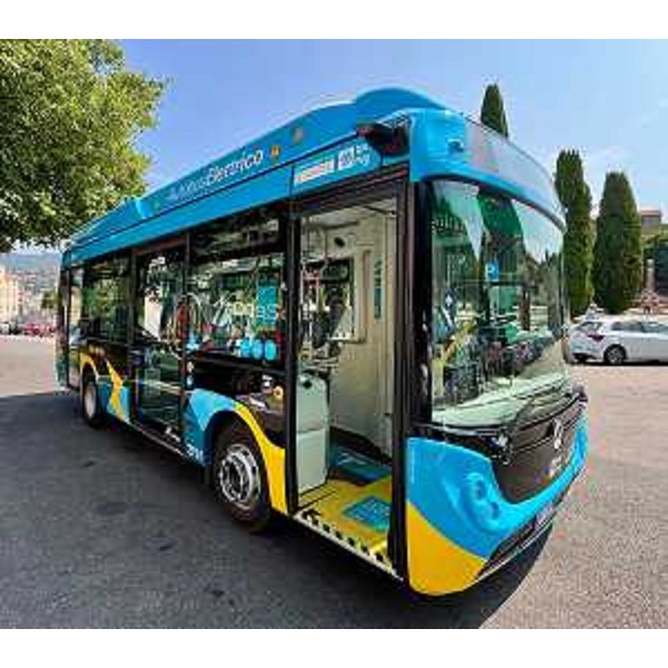 Uno dei nuovi autobus elettrici della Trieste Trasporti - Uno dei nuovi autobus elettrici della Trieste Trasporti