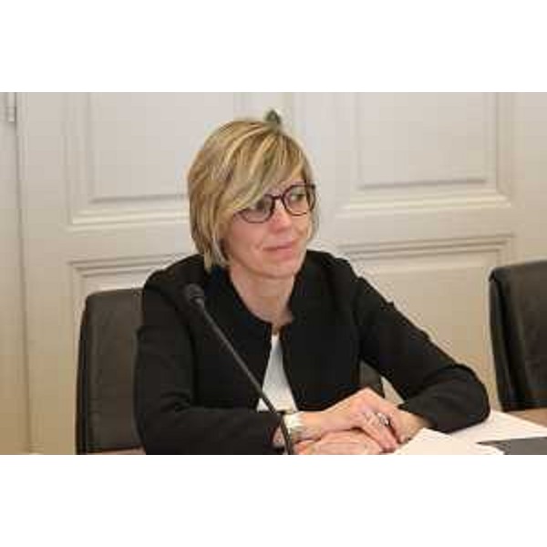 L'assessore regionale alle Finanze Barbara - L'assessore regionale alle Finanze Barbara