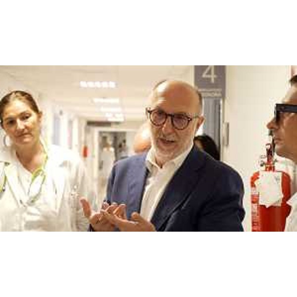 L'assessore Riccardi nel corso del suo intervento - L'assessore Riccardi nel corso del suo intervento