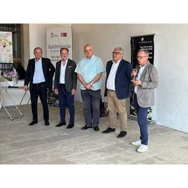 L'intervento dell'assessore Stefano Zannier alla cerimonia di consegna dei diplomi svoltasi a Spilimbergo - L'intervento dell'assessore Stefano Zannier alla cerimonia di consegna dei diplomi svoltasi a Spilimbergo