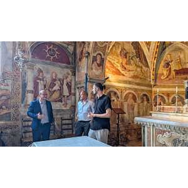 Il vicegovernatore Anzil nel corso della visita - Il vicegovernatore Anzil nel corso della visita