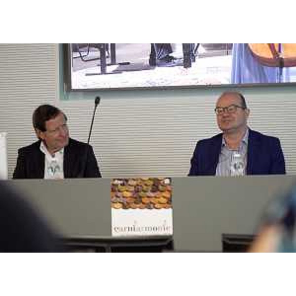 Il vicegovernatore con delega alla Cultura del Friuli Venezia Giulia Mario Anzil (a destra) alla presentazione delledizione 2025 di "Carniarmonie". - Il vicegovernatore con delega alla Cultura del Friuli Venezia Giulia Mario Anzil (a destra) alla presentazione delledizione 2025 di "Carniarmonie".