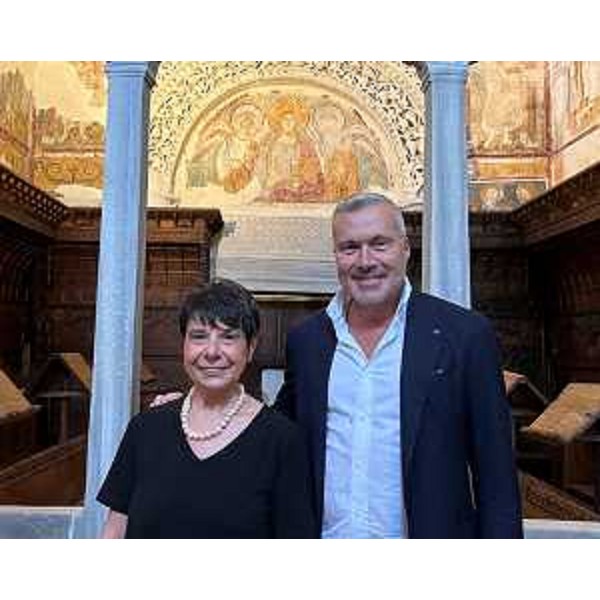 L'assessore Bini col sindaco Daniela Bernardi all'interno del Tempietto longobardo da poco ristrutturato - L'assessore Bini col sindaco Daniela Bernardi all'interno del Tempietto longobardo da poco ristrutturato