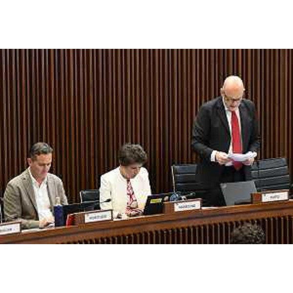 Marco Putto con Giulia Massolino e Massimiliano Moretuzzo (Patto-Civica Fvg) - Marco Putto con Giulia Massolino e Massimiliano Moretuzzo (Patto-Civica Fvg)