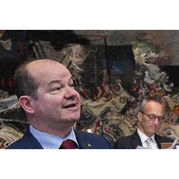 Il vicegovernatore del Friuli Venezia Giulia con delega alla Cultura Mario Anzil in Aula - Il vicegovernatore del Friuli Venezia Giulia con delega alla Cultura Mario Anzil in Aula