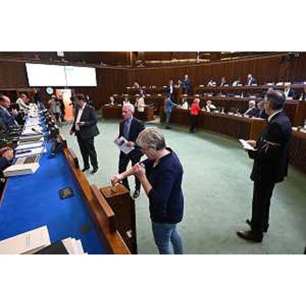 L'Aula del Cr vota per l'elezione del Collegio sindacale di Fvg Strade - L'Aula del Cr vota per l'elezione del Collegio sindacale di Fvg Strade