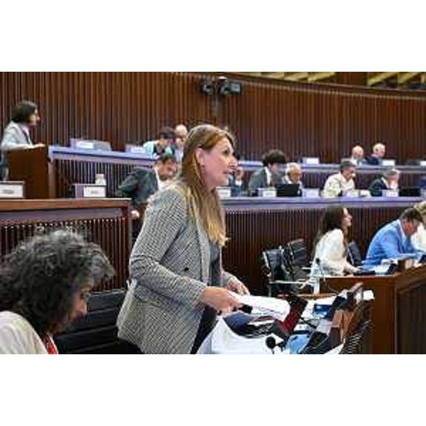 Rosaria Capozzi (Movimento Cinque Stelle) - Rosaria Capozzi (Movimento Cinque Stelle)