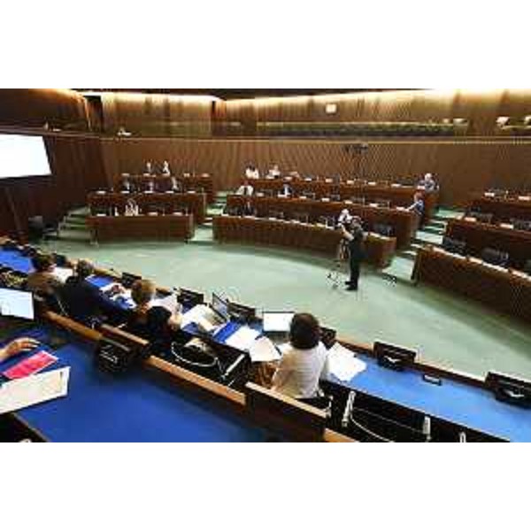 La seduta della II Commissione consiliare - La seduta della II Commissione consiliare