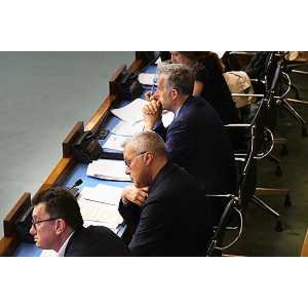 L'assessore Fvg alle Attività produttive, Sergio Emidio Bini, con accanto il presidente della II Commissione, Stefano Balloch (FdI) - L'assessore Fvg alle Attività produttive, Sergio Emidio Bini, con accanto il presidente della II Commissione, Stefano Balloch (FdI)