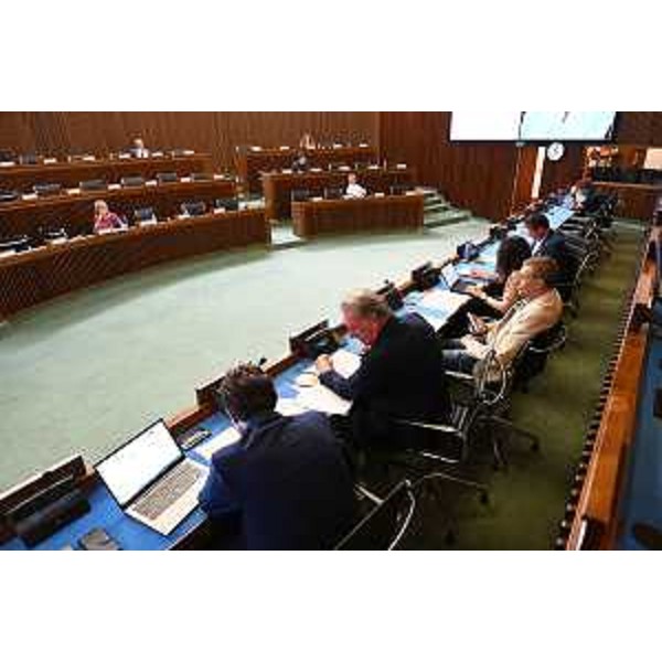 I lavori della IV Commissione durante la sezione di competenza dell'assessore Fvg alla Difesa dell'ambiente, Fabio Scoccimarro - I lavori della IV Commissione durante la sezione di competenza dell'assessore Fvg alla Difesa dell'ambiente, Fabio Scoccimarro