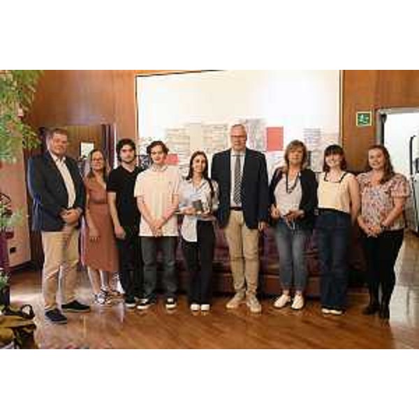 Foto di gruppo con i rappresentanti dell'Unione emigrati sloveni del Fvg - Foto di gruppo con i rappresentanti dell'Unione emigrati sloveni del Fvg