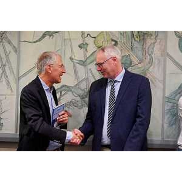 Il presidente del Cr Fvg, Mauro Bordin, assieme al presidente dell'Efasce Angioletto Tubaro - Il presidente del Cr Fvg, Mauro Bordin, assieme al presidente dell'Efasce Angioletto Tubaro