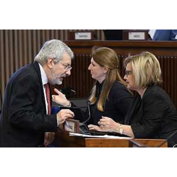 Furio Honsell (Open Sinistra Fvg), Rosaria Capozzi (M5S) e Laura Fasiolo (Pd) - Furio Honsell (Open Sinistra Fvg), Rosaria Capozzi (M5S) e Laura Fasiolo (Pd)