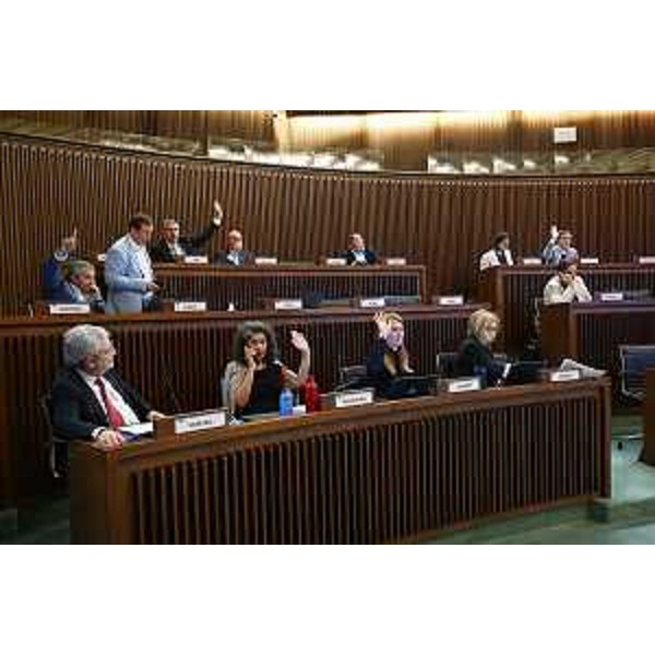 I banchi delle Opposizioni in I Commissione - I banchi delle Opposizioni in I Commissione