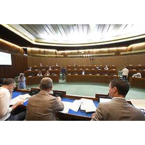 I lavori della I Commissionie alla presenzxa dell'assessore Fvg alle Risorse agricole, Stefano Zannier - I lavori della I Commissionie alla presenzxa dell'assessore Fvg alle Risorse agricole, Stefano Zannier