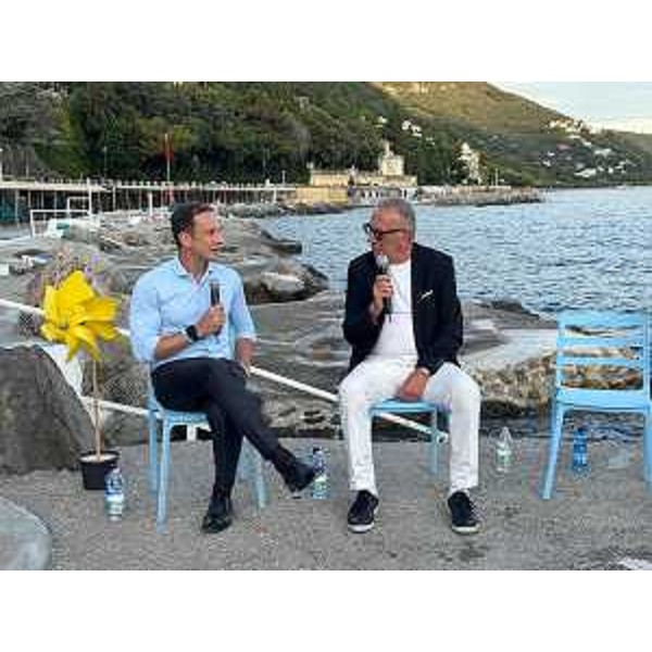 Il governatore Massimiliano Fedriga intervistato dal direttore editoriale di Ies Giovanni Marzini - Il governatore Massimiliano Fedriga intervistato dal direttore editoriale di Ies Giovanni Marzini