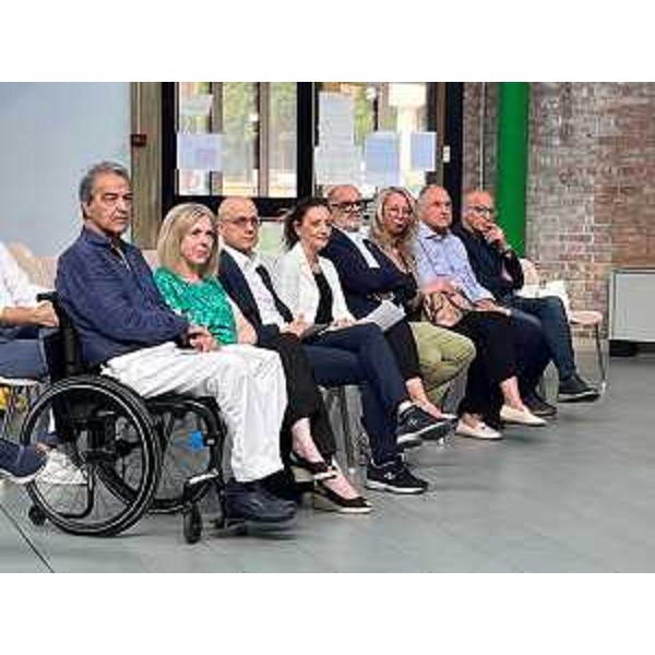 In prima fila anche i consiglieri regionali Maddalena Spagnolo (Lega), Carlo Grilli (Fp) e Moreno Lirutti (Fp) - In prima fila anche i consiglieri regionali Maddalena Spagnolo (Lega), Carlo Grilli (Fp) e Moreno Lirutti (Fp)