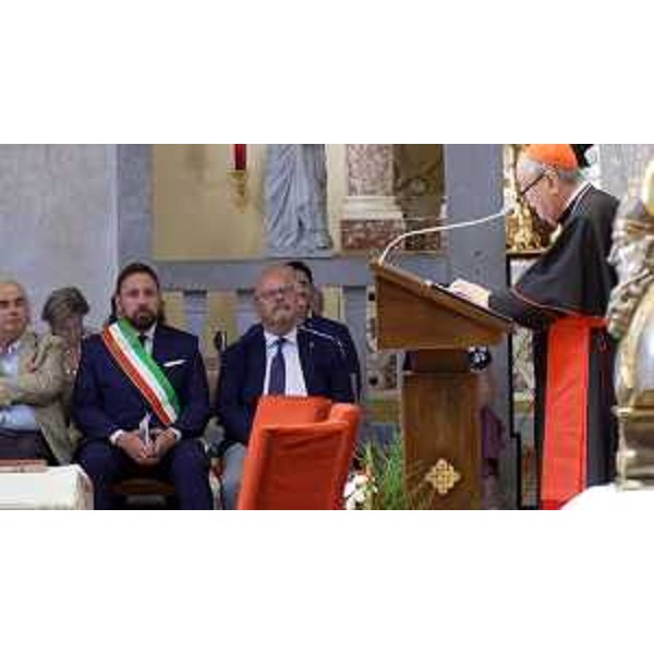 Al centro l'assessore Callari durante la lectio magistralis - Al centro l'assessore Callari durante la lectio magistralis