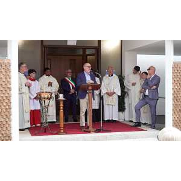 L'assessore regionale alla Salute Riccardo Riccardi alla riapertura al culto della Chiesa Rosa Mistica di Codroipo - L'assessore regionale alla Salute Riccardo Riccardi alla riapertura al culto della Chiesa Rosa Mistica di Codroipo