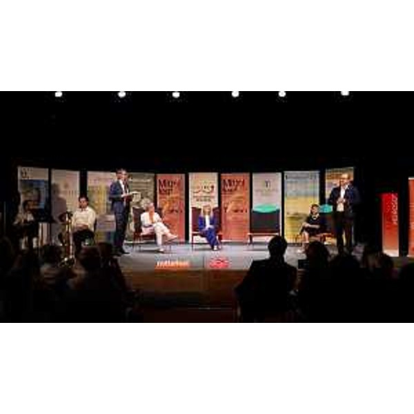 Il vicegovernatore Mario Anzil all'inagurazione ufficiale del Mittelfest - Il vicegovernatore Mario Anzil all'inagurazione ufficiale del Mittelfest