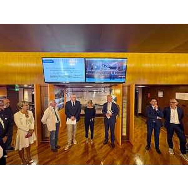 L'assessore Barbara Zilli e il presidente del Consiglio regionale Mauro Bordin all'inaugurazione della mostra "Le Valli del Friuli Venezia Giulia" - L'assessore Barbara Zilli e il presidente del Consiglio regionale Mauro Bordin all'inaugurazione della mostra "Le Valli del Friuli Venezia Giulia"